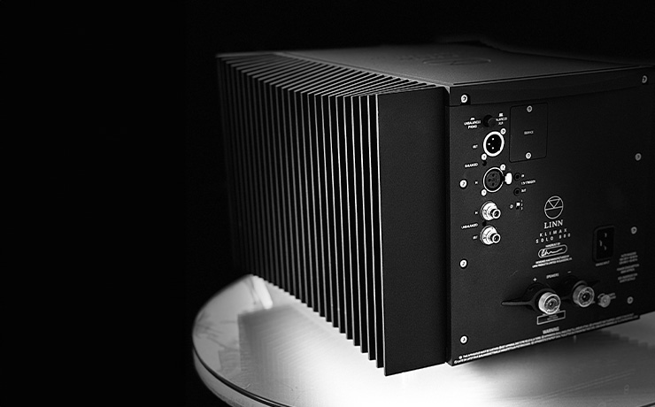 View of the rear and side of the Klimax Solo 800 Amplifier at ripcaster