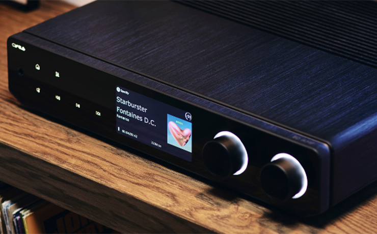 The Cyrus 80 AMP on a wooden unit