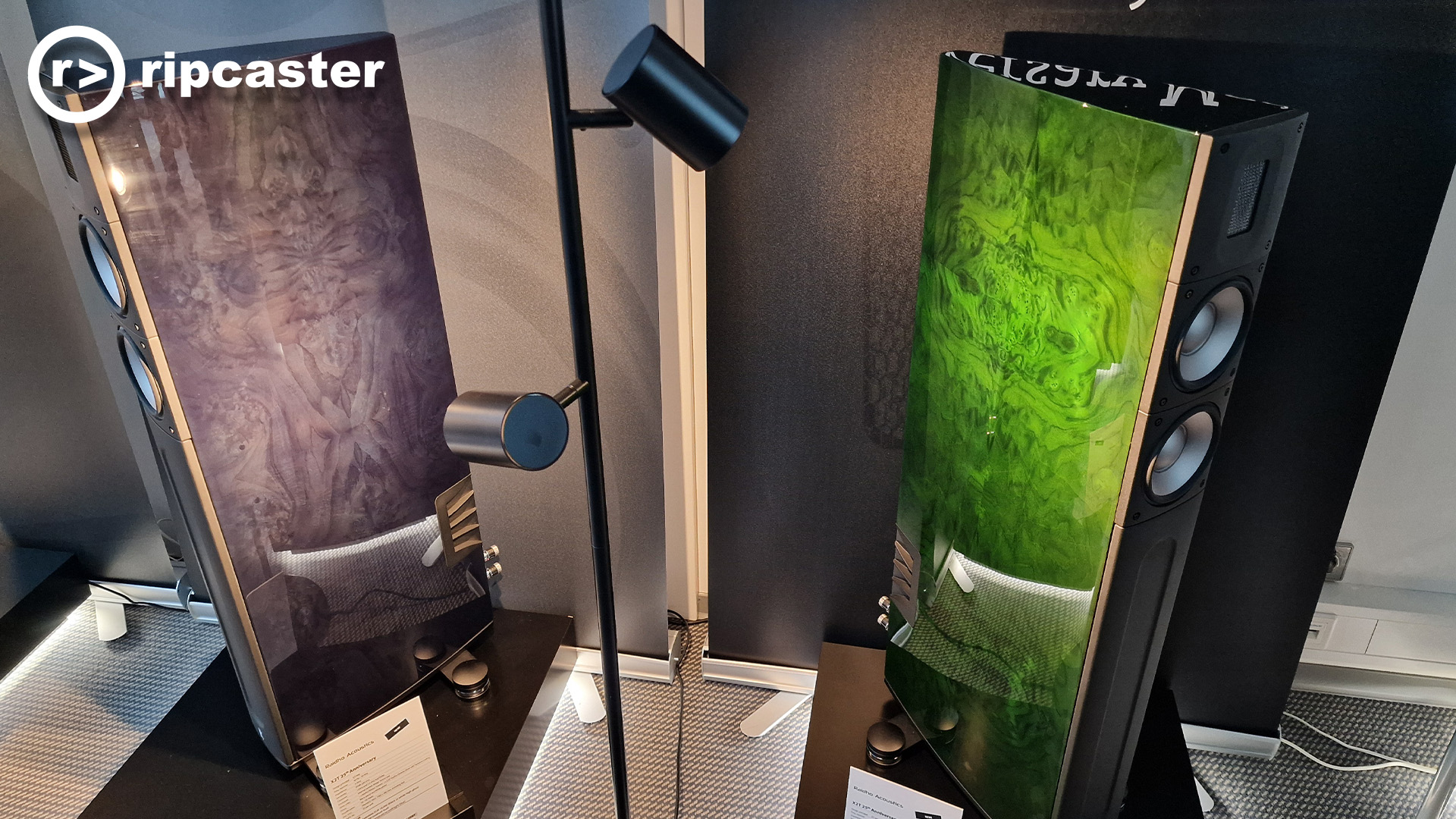 A stunning green burl finish on this floorstanding speaker.