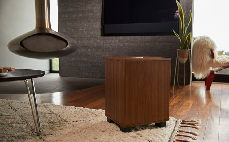 The REL Classic 98 in a living space