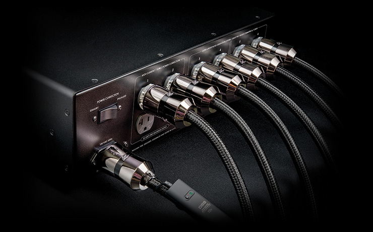 AudioQuest Niagara 7000 rear view with cables