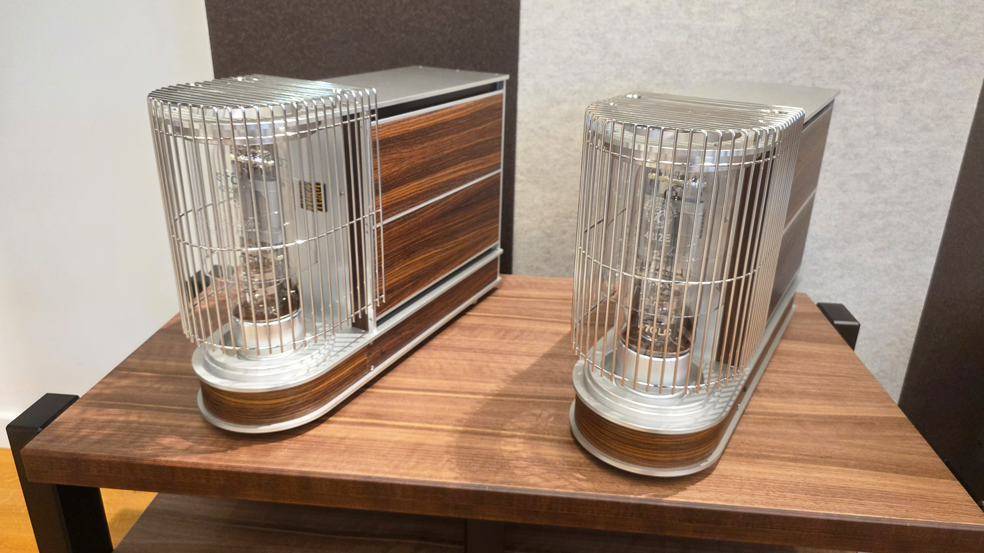 The Vienna HiFi show - a couple of units