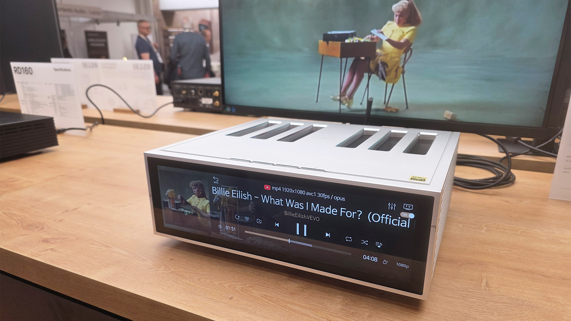 A HiFi Rose unit on a wooden table