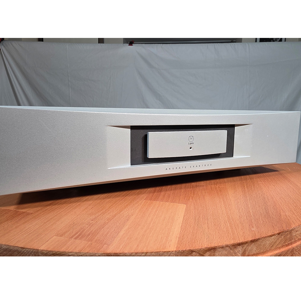 Linn Akurate ExaktBox-10 with Katalyst DAC and Utopik PSU - Silver